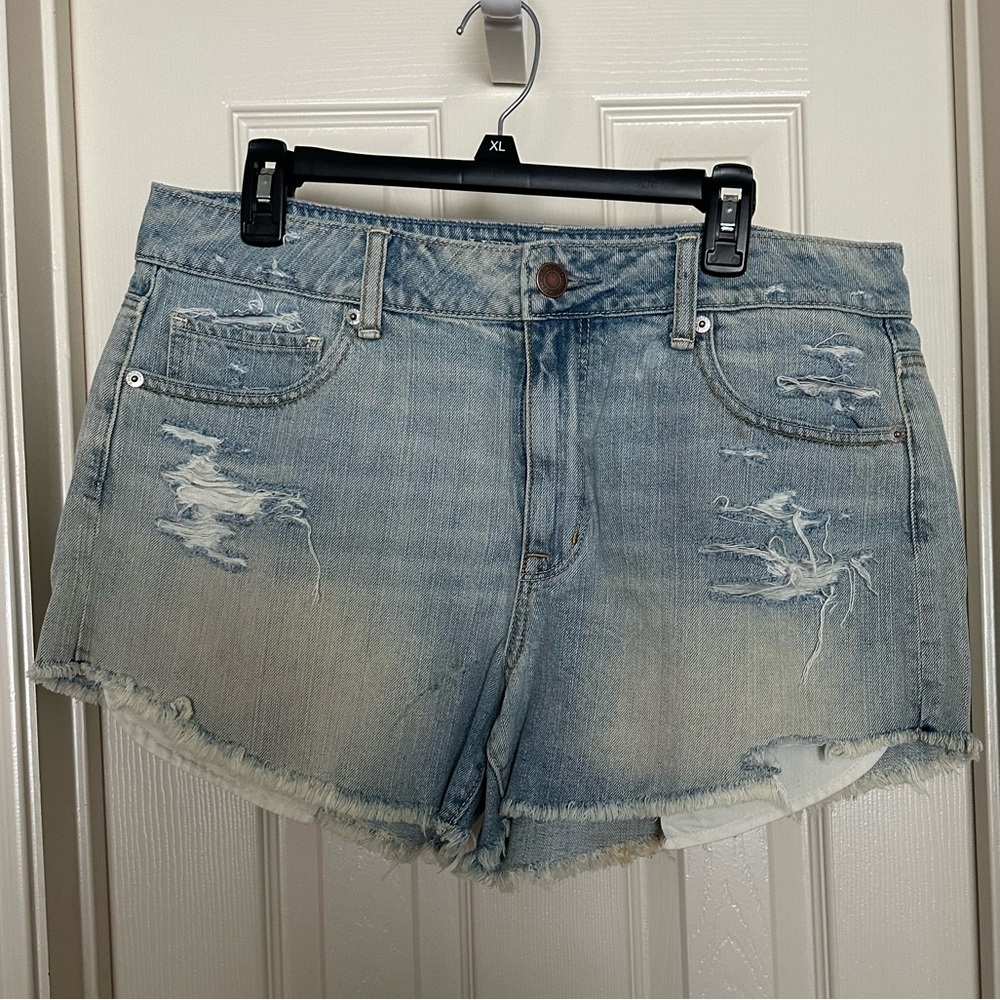 American Eagle Outfitters Light Blue Distressed Jean Shorts